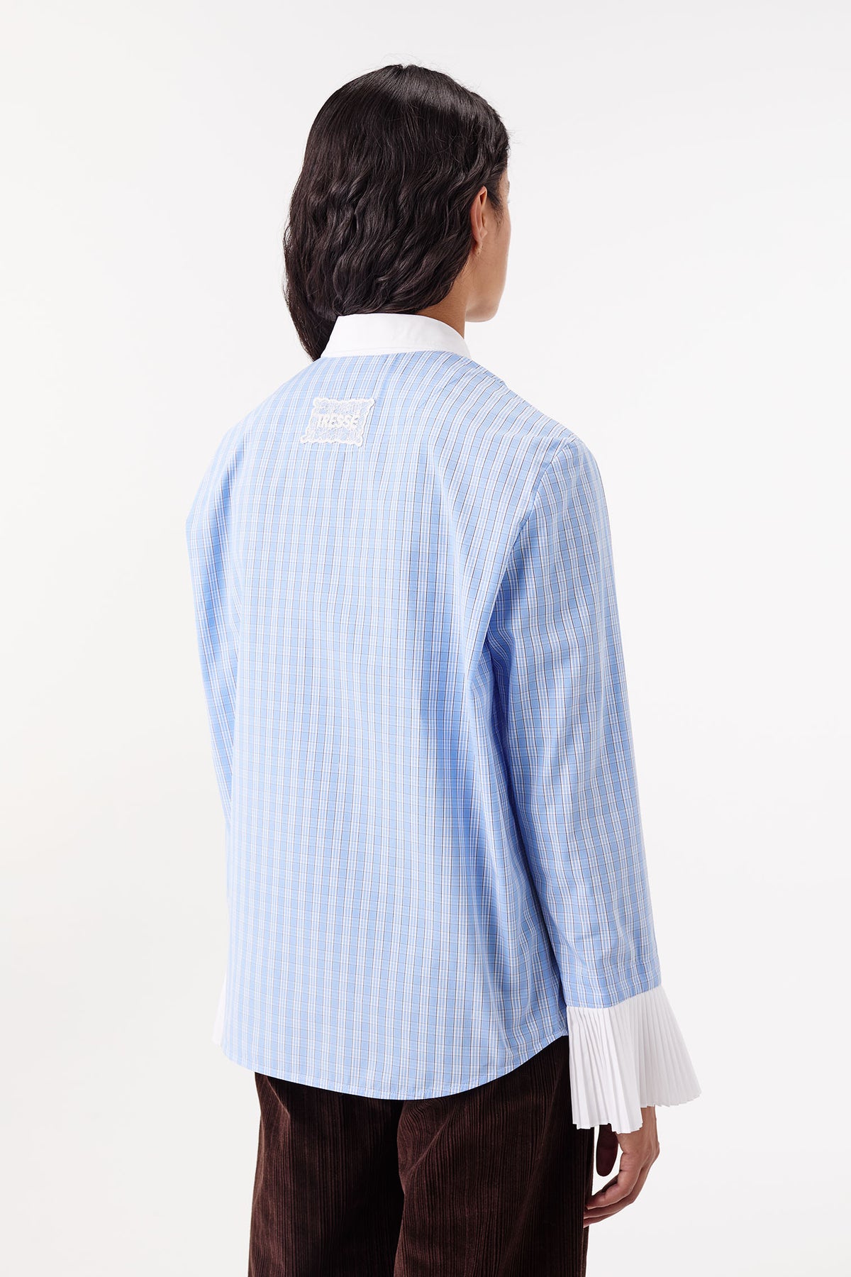 Shirt with pleated cuffs