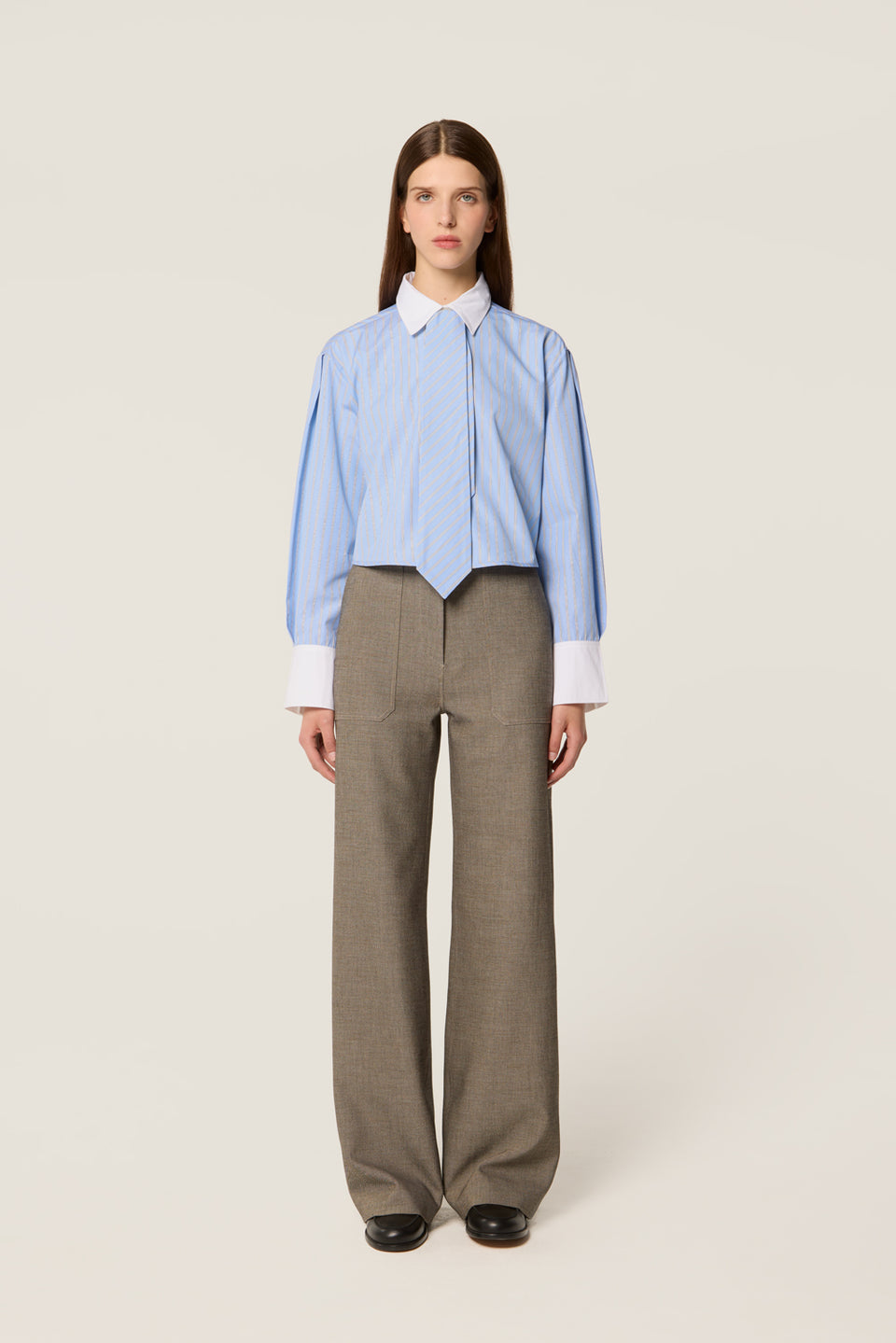 Chemise courte à cravate