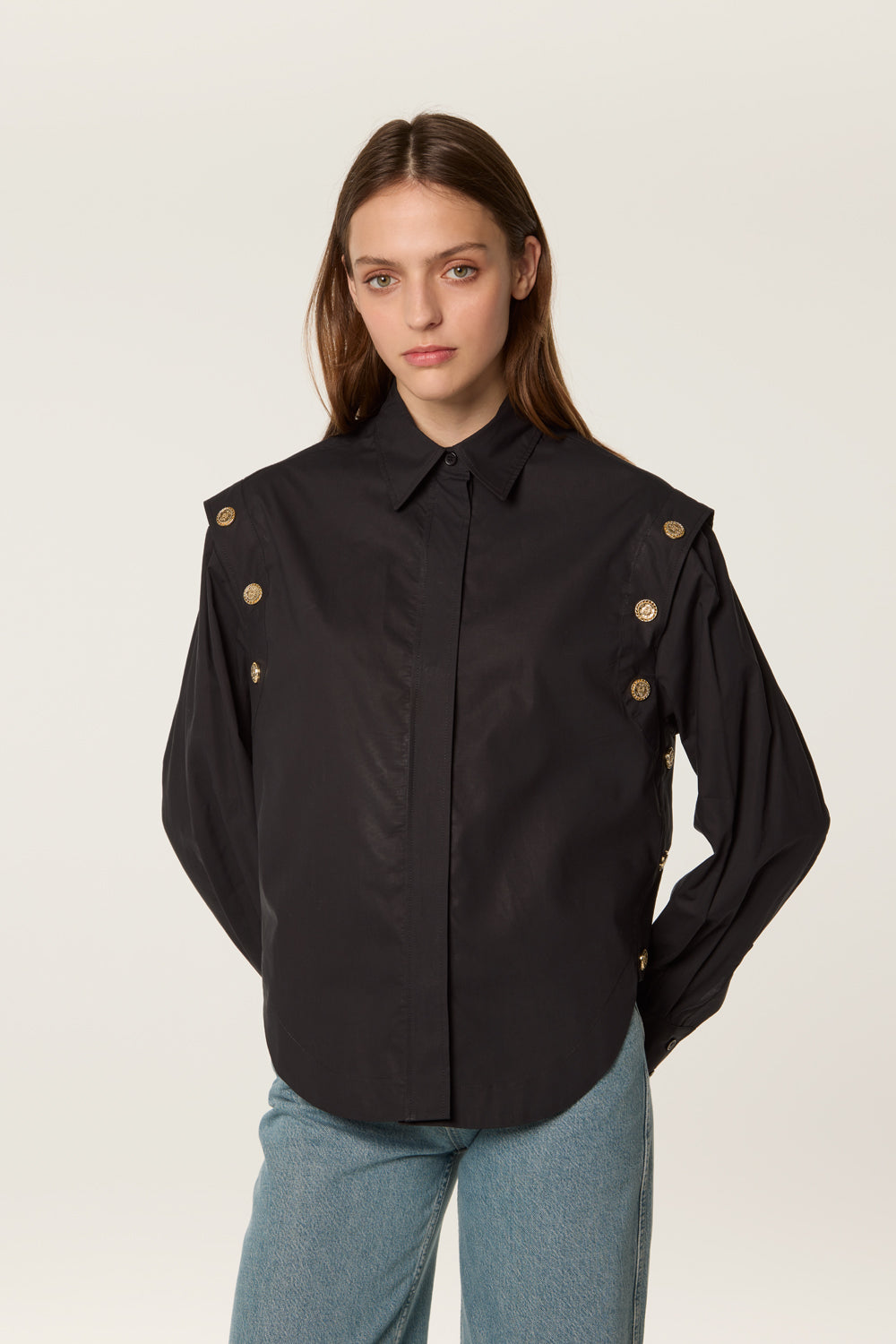 Snap-button shirt
