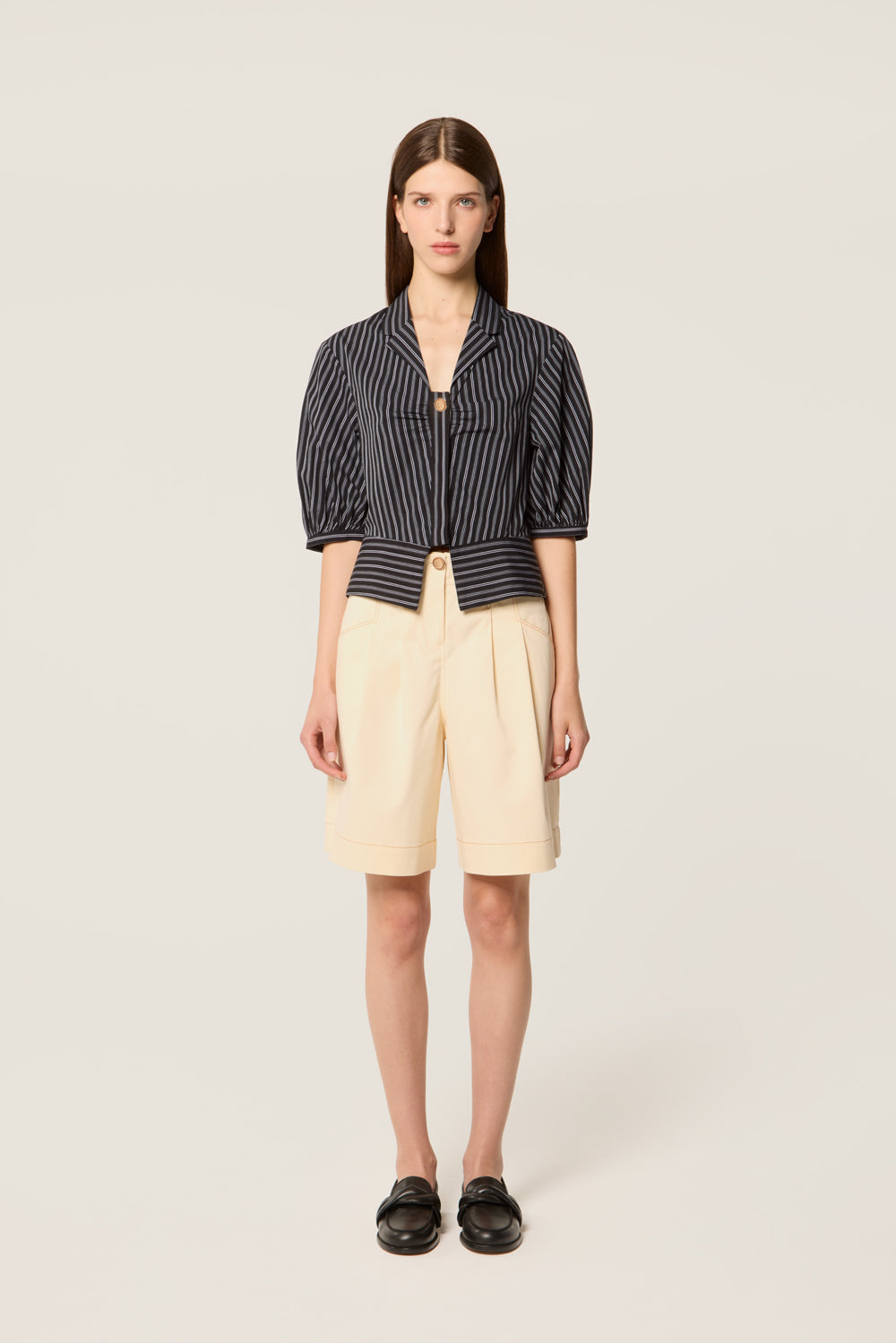 Chemise courte à manches ballons