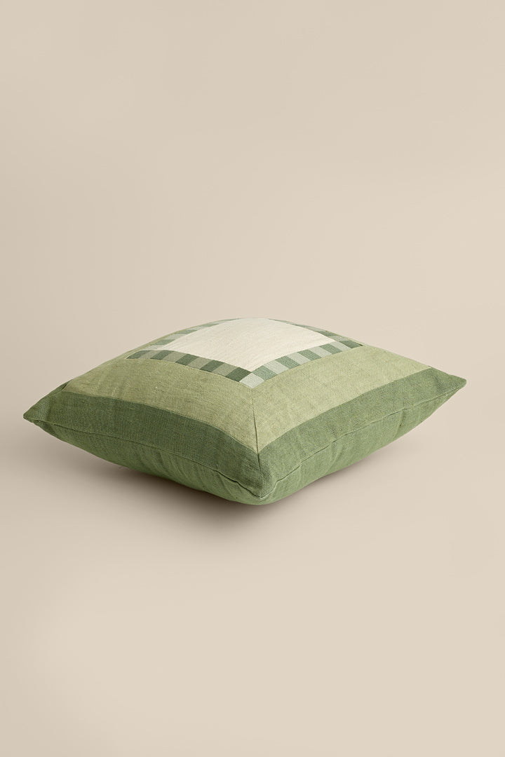 Coussin en lin brodé
