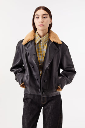 Giacca in pelle con collo in pelliccia