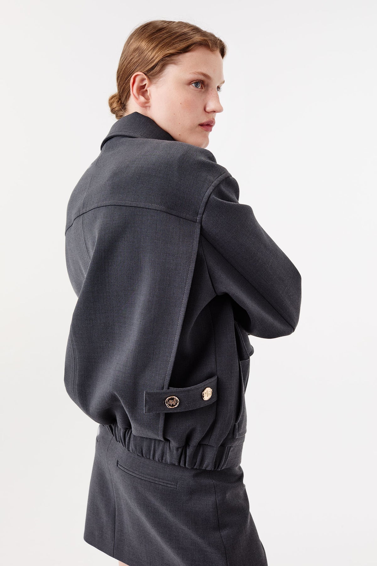 Jacket with back gusset