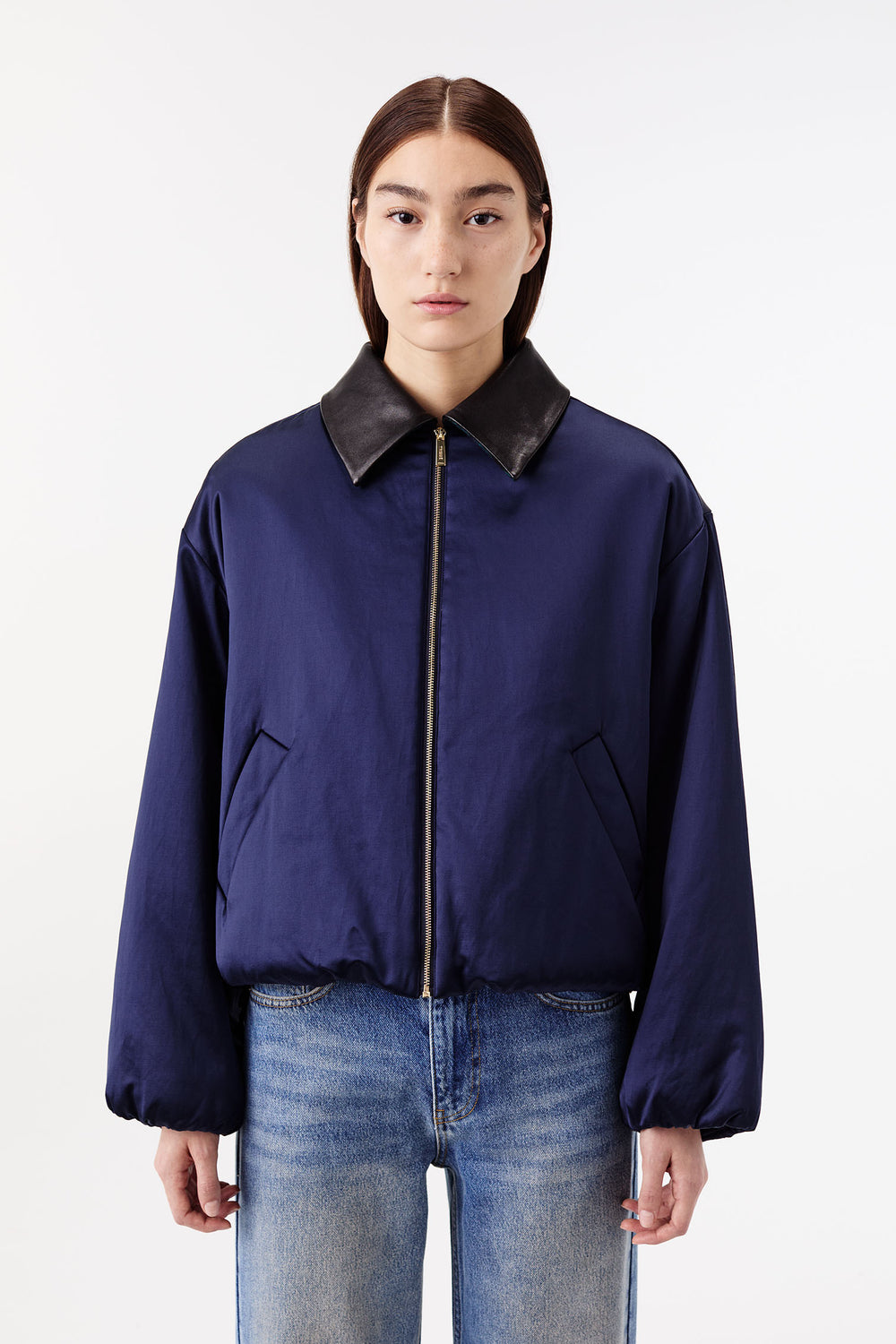 Satin jacket with a leather collar