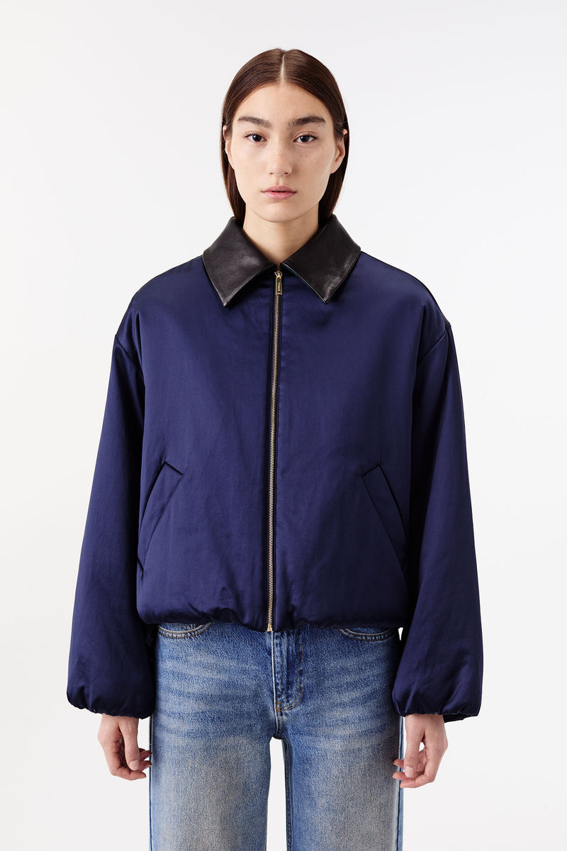 Satin jacket with a leather collar