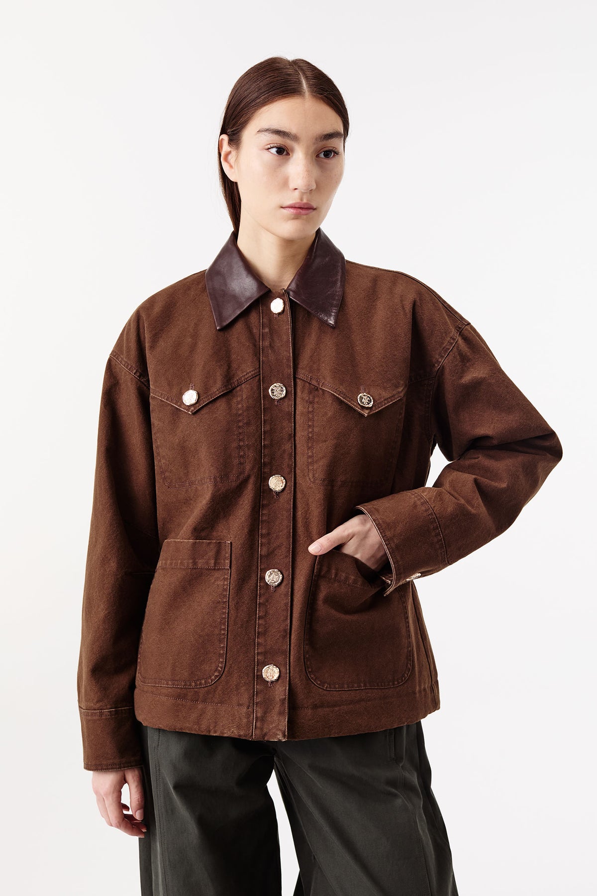 Cotton canvas jacket with leather collar