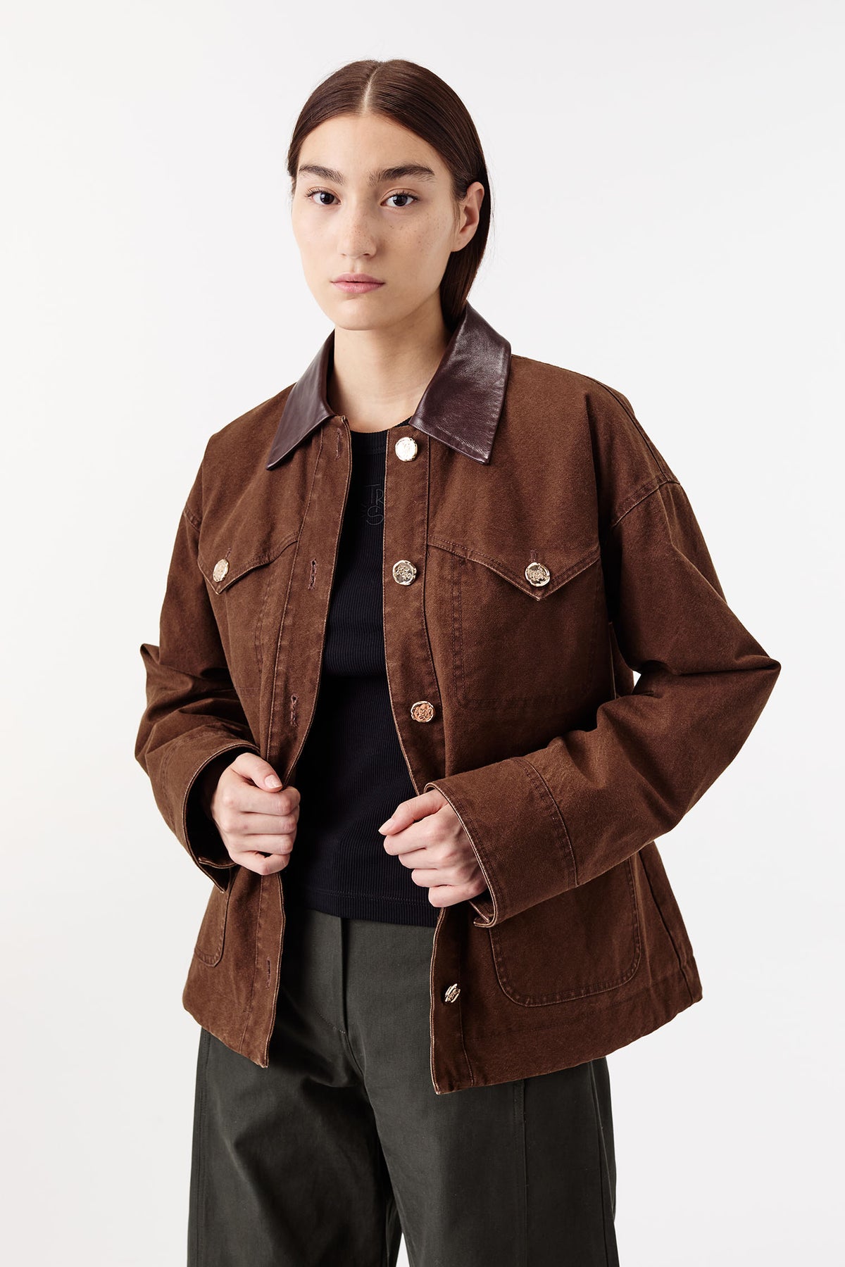 Cotton canvas jacket with leather collar