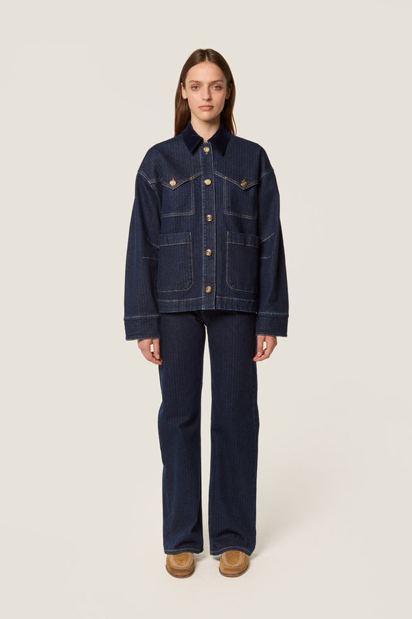 Denim jacket with velvet collar