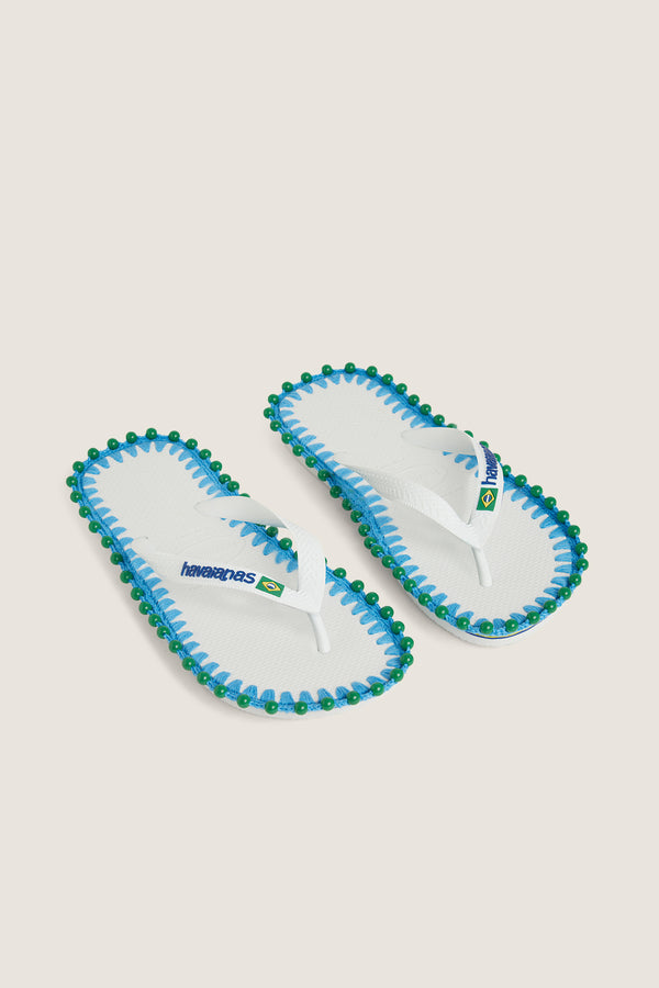 Sandales customisées en crochet et perles brodées à la main