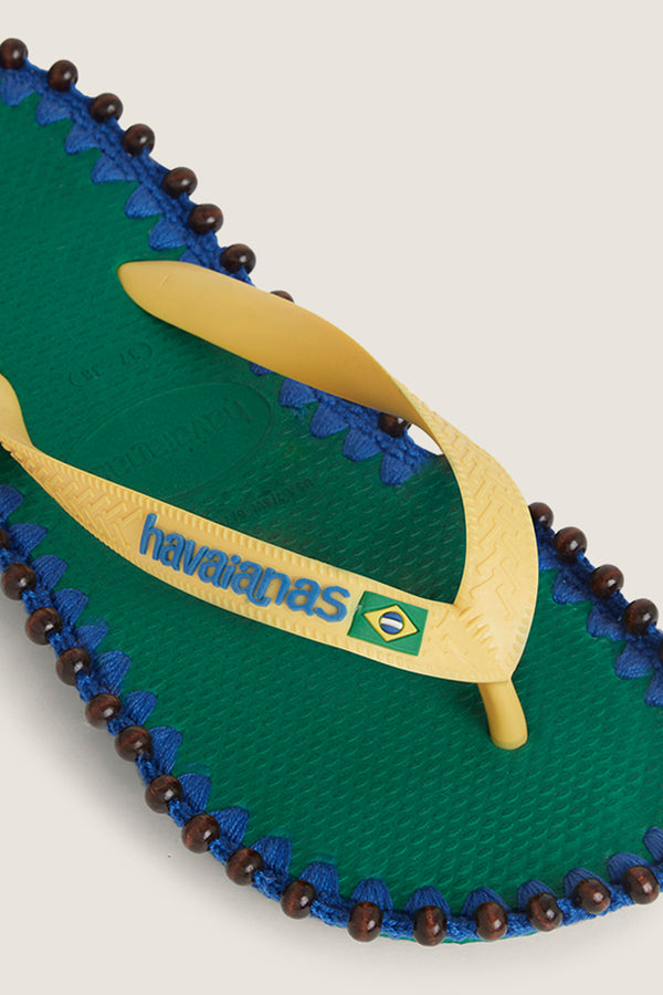 Sandales customisées en crochet et perles brodées à la main