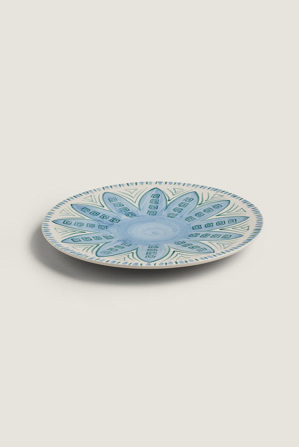 Dinner plate with floral pattern