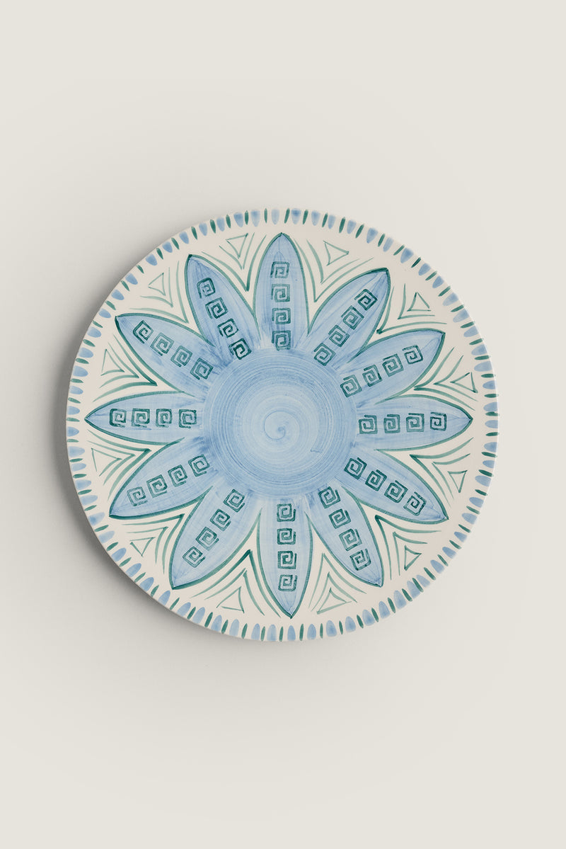 Dinner plate with floral pattern
