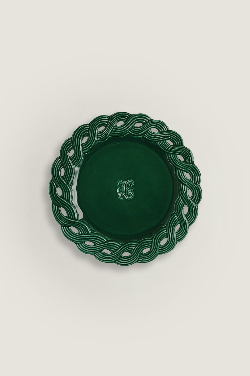 Ceramic pie dish with braided rim