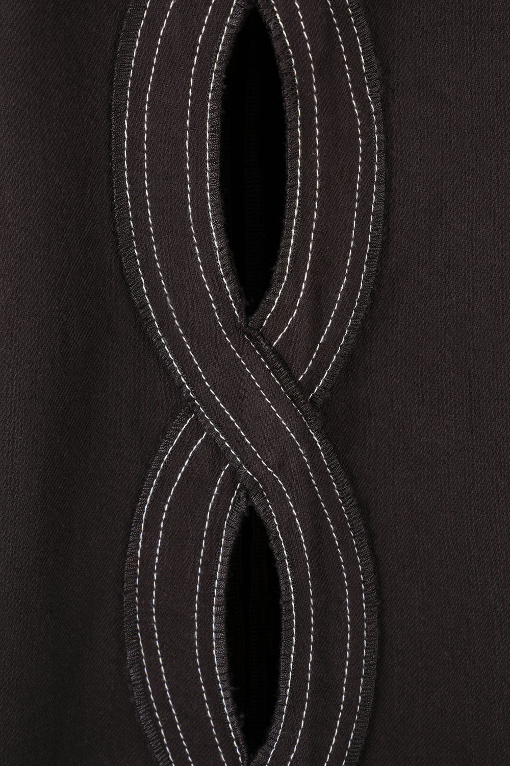 Denim à ouverture tresse