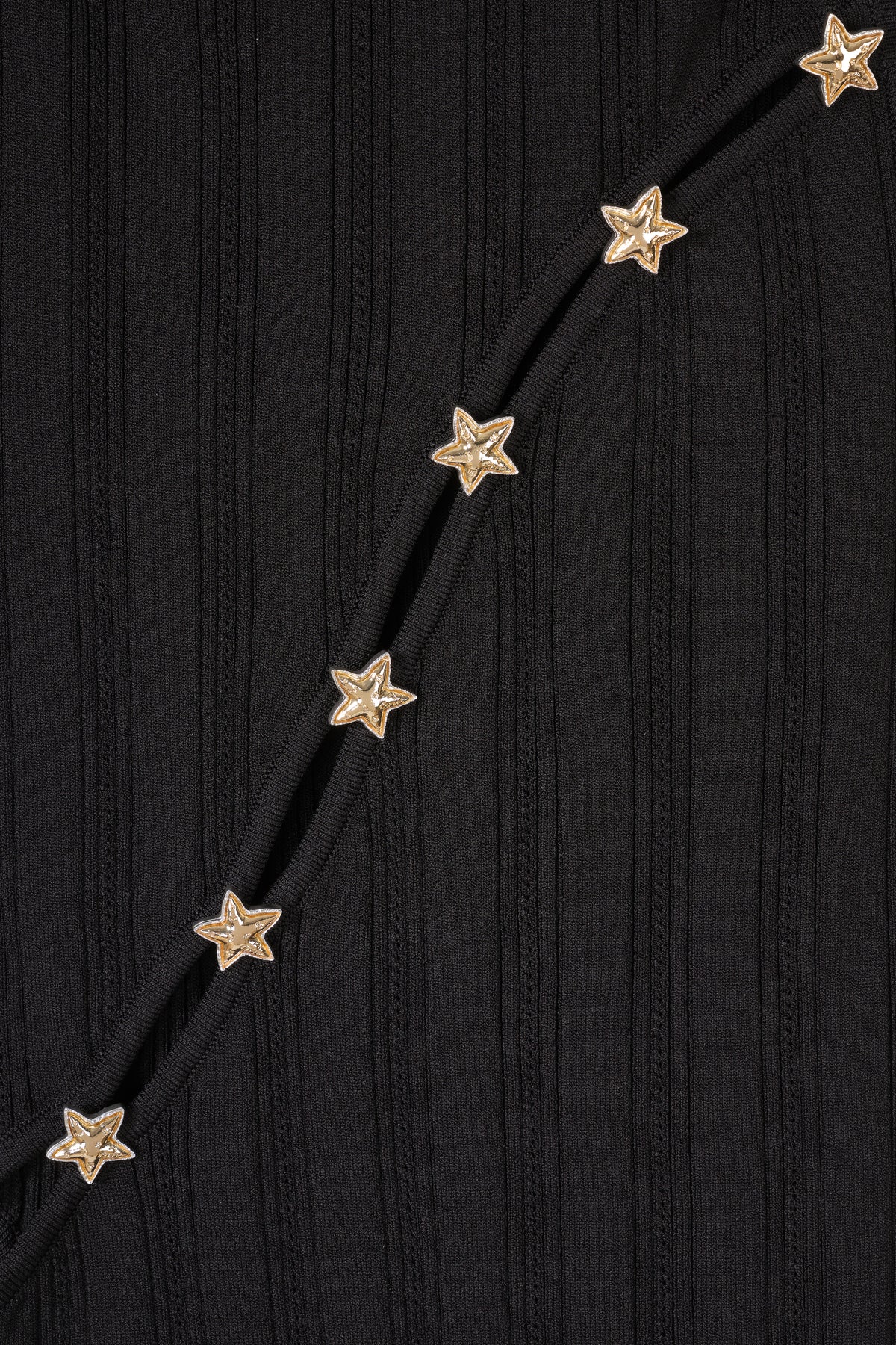 Robe en maille à ouverture asymétrique