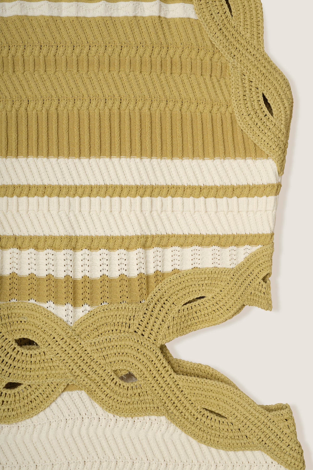 Robe longue en maille rayée