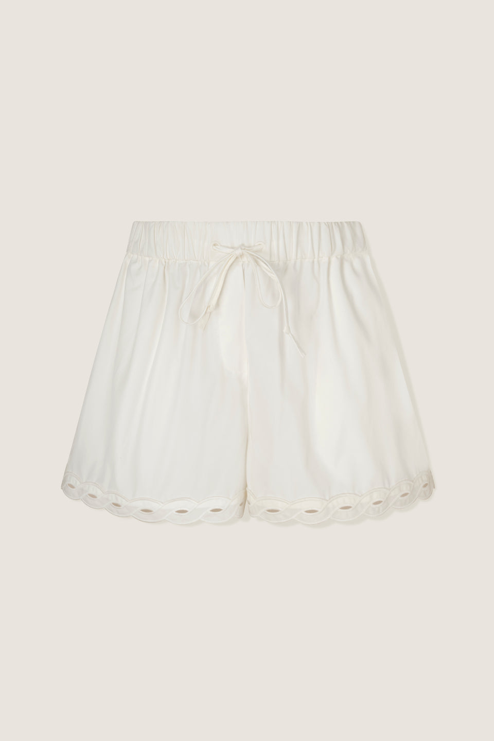 Shorts with braid trim