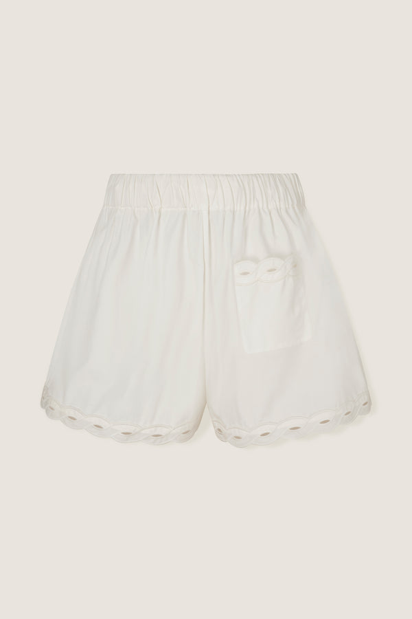 Short braided ribbon