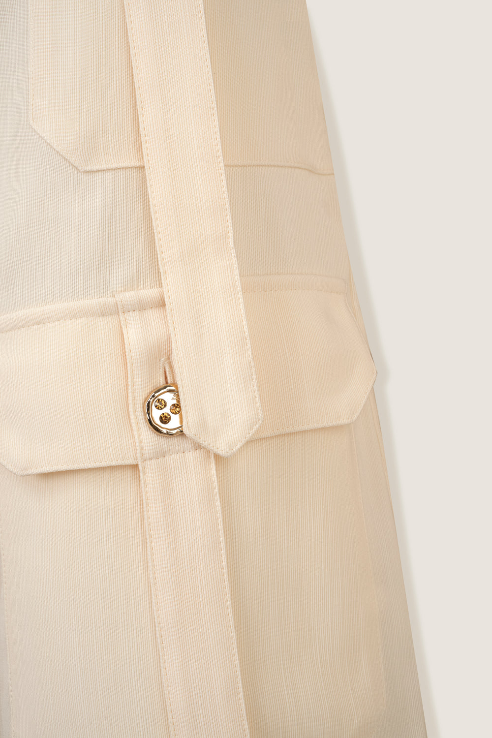 Bermuda shorts with patch pockets