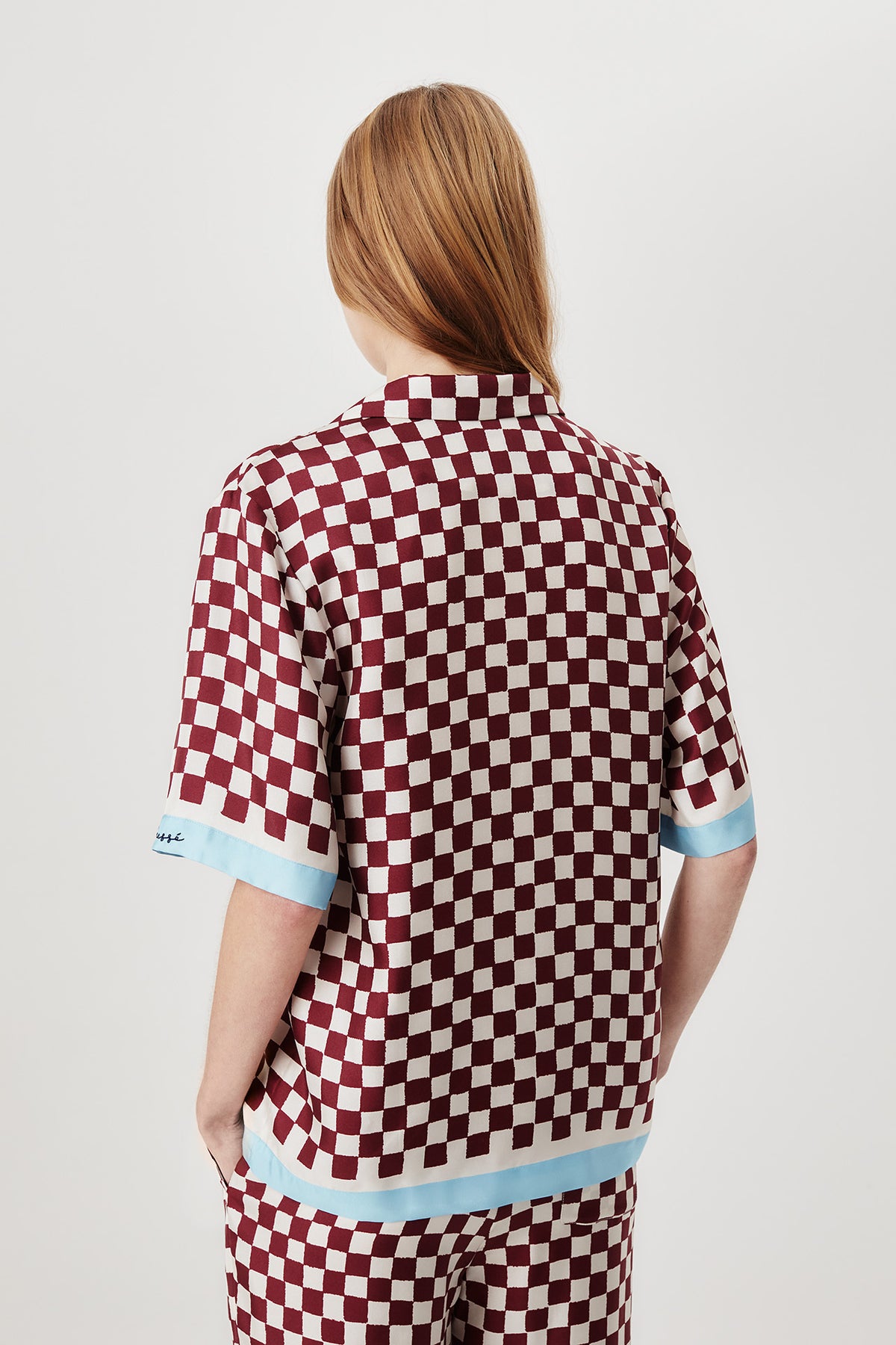 Chemise en soie à damiers