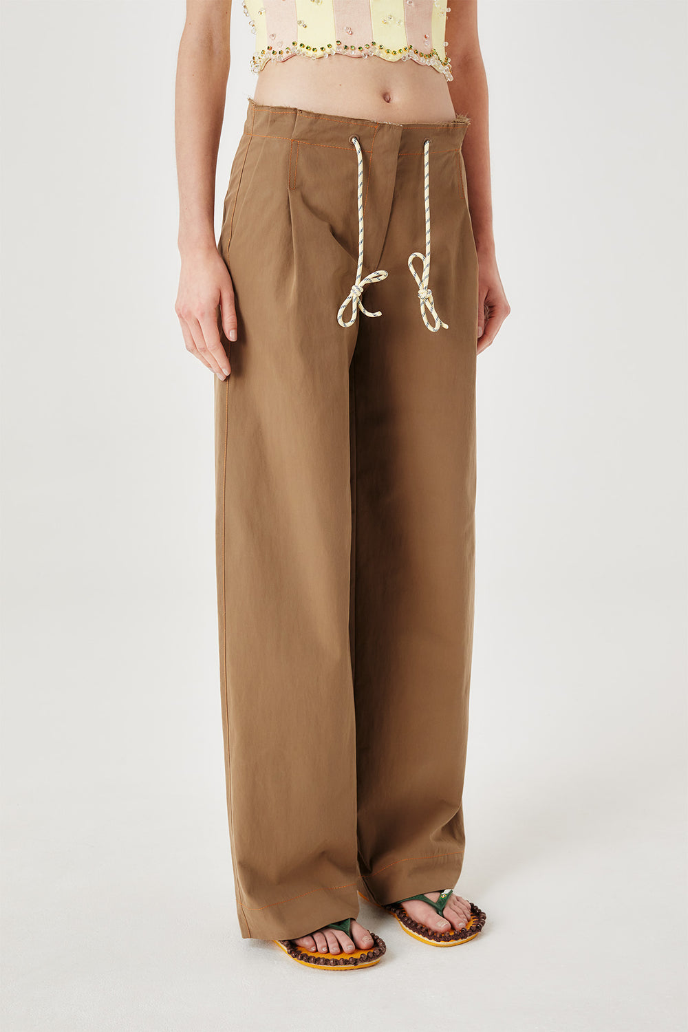 Pantalon à cordon coloré