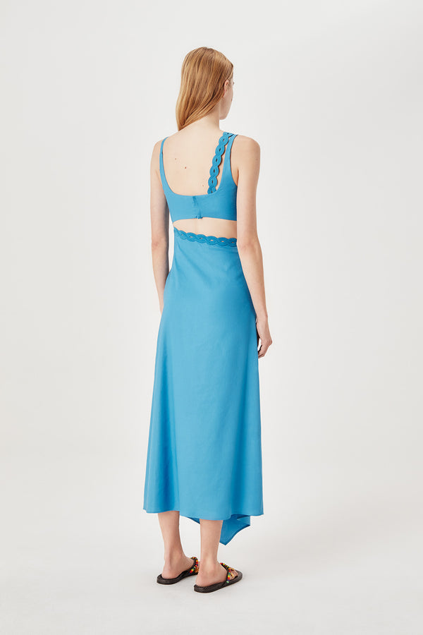 Robe longue à bretelle tresse