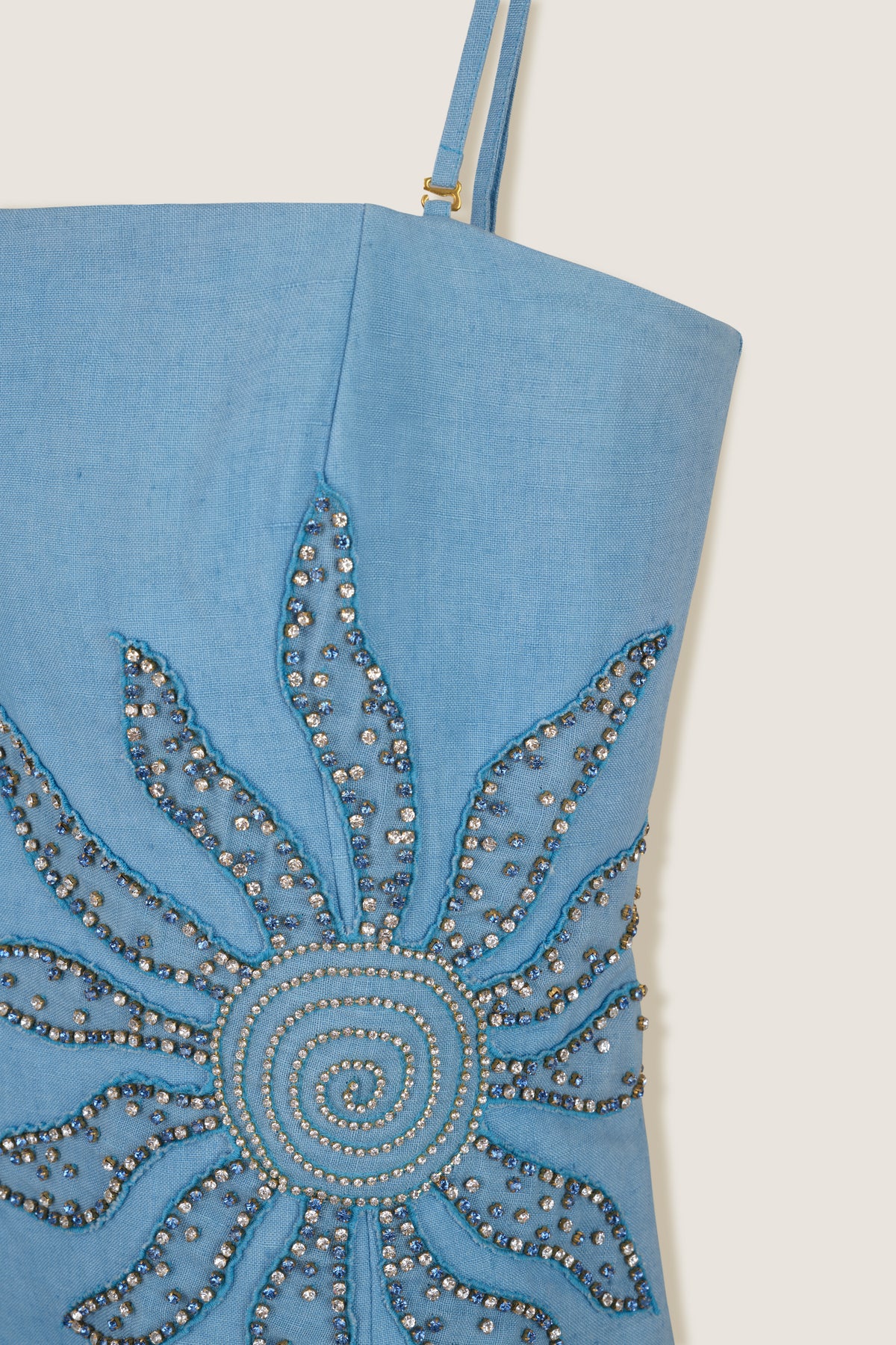 Vestido bustier con sol de strass