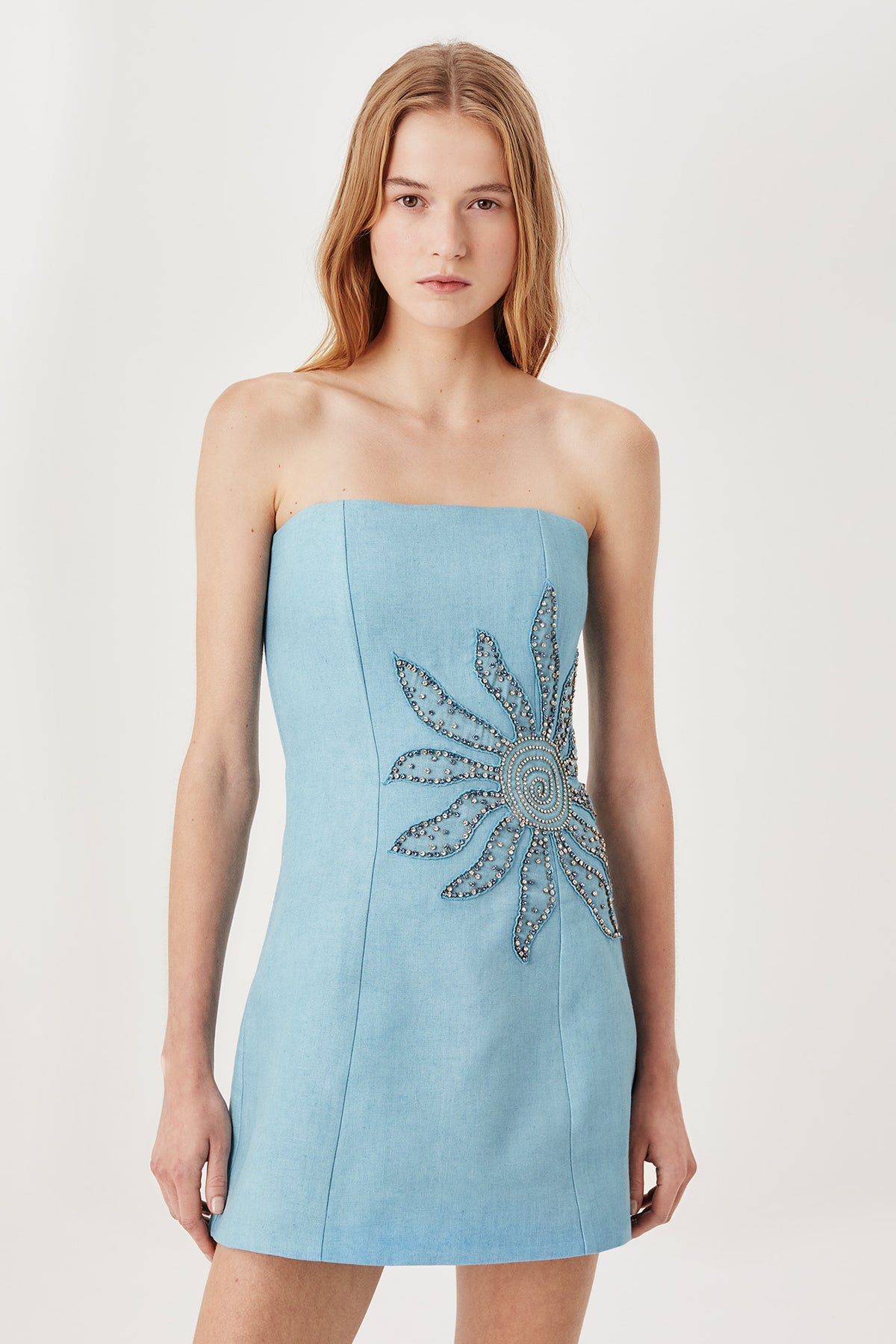 Vestido bustier con sol de strass