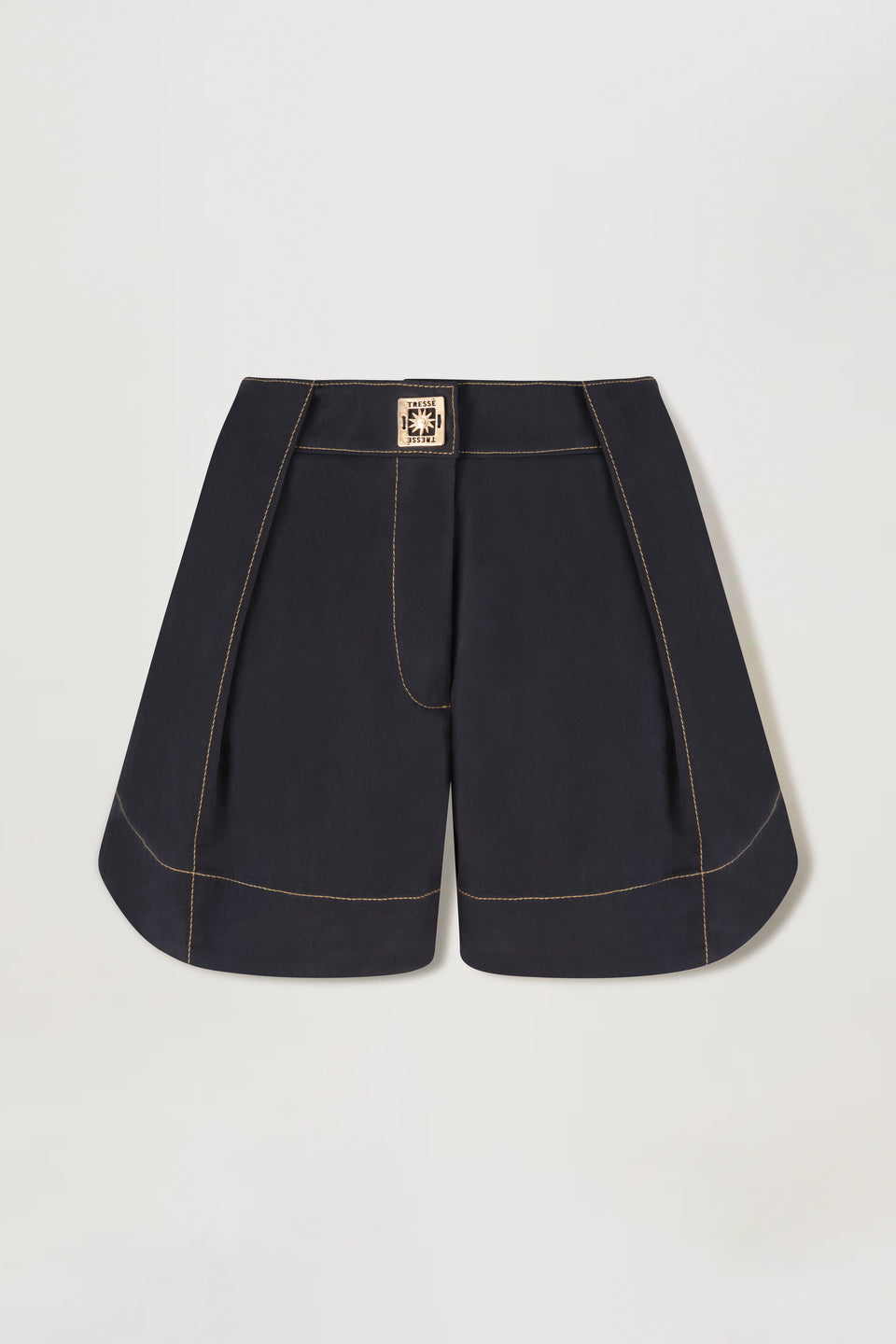 Pleated shorts