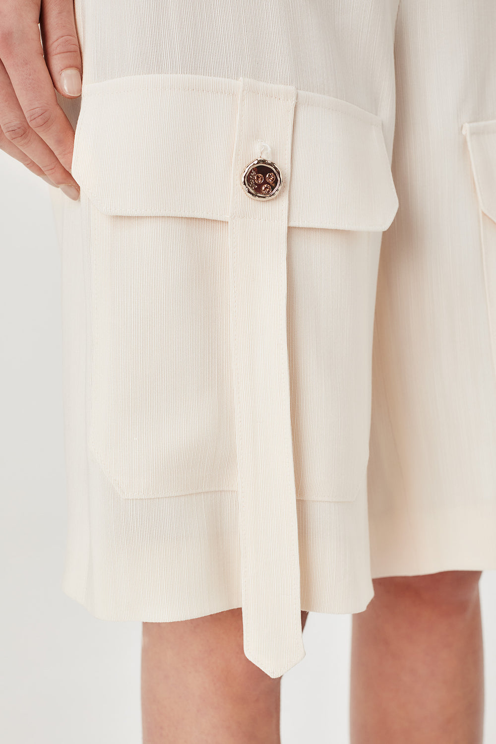 Bermuda shorts with patch pockets