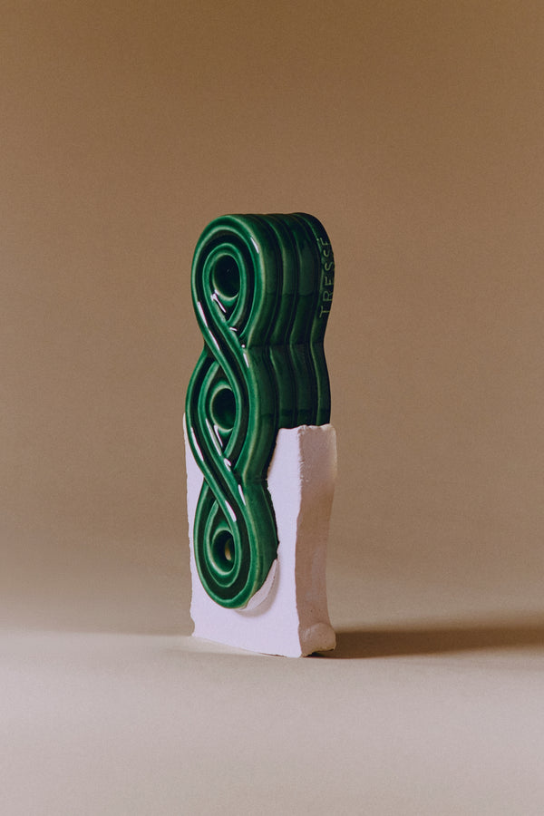 Bougeoir en forme de tresse