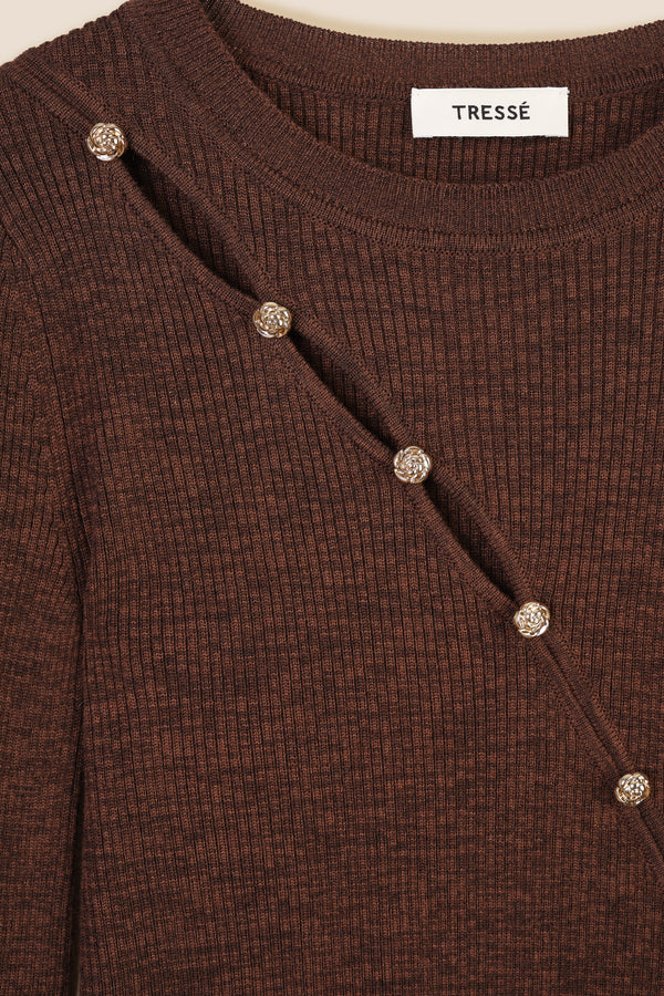 Diagonal opening sweater