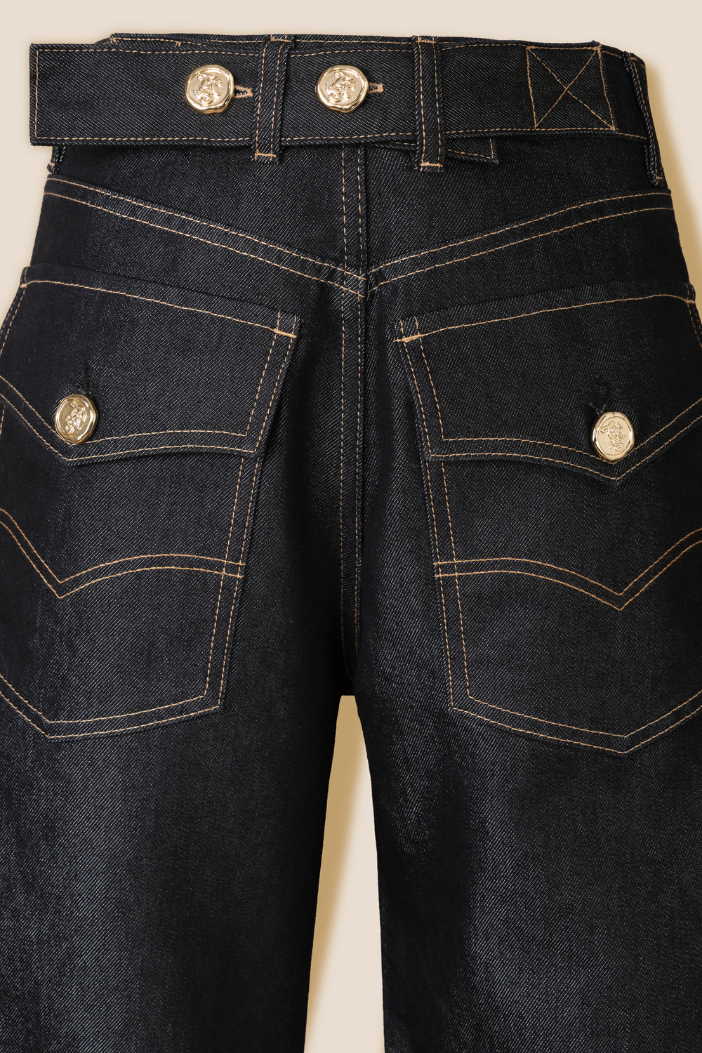 Shiny canvas denim