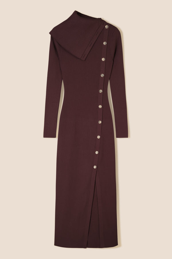 Long dress with asymmetrical collar