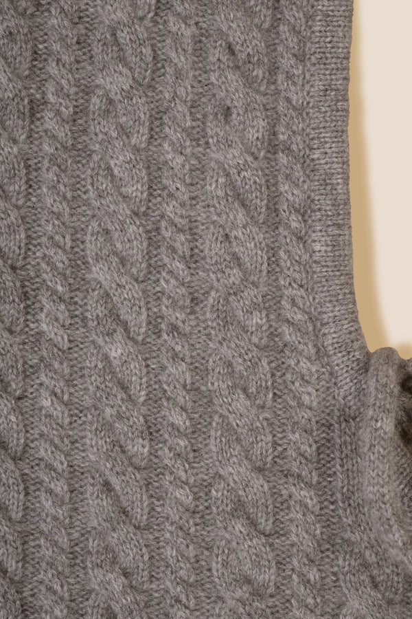 Twisted balaclava