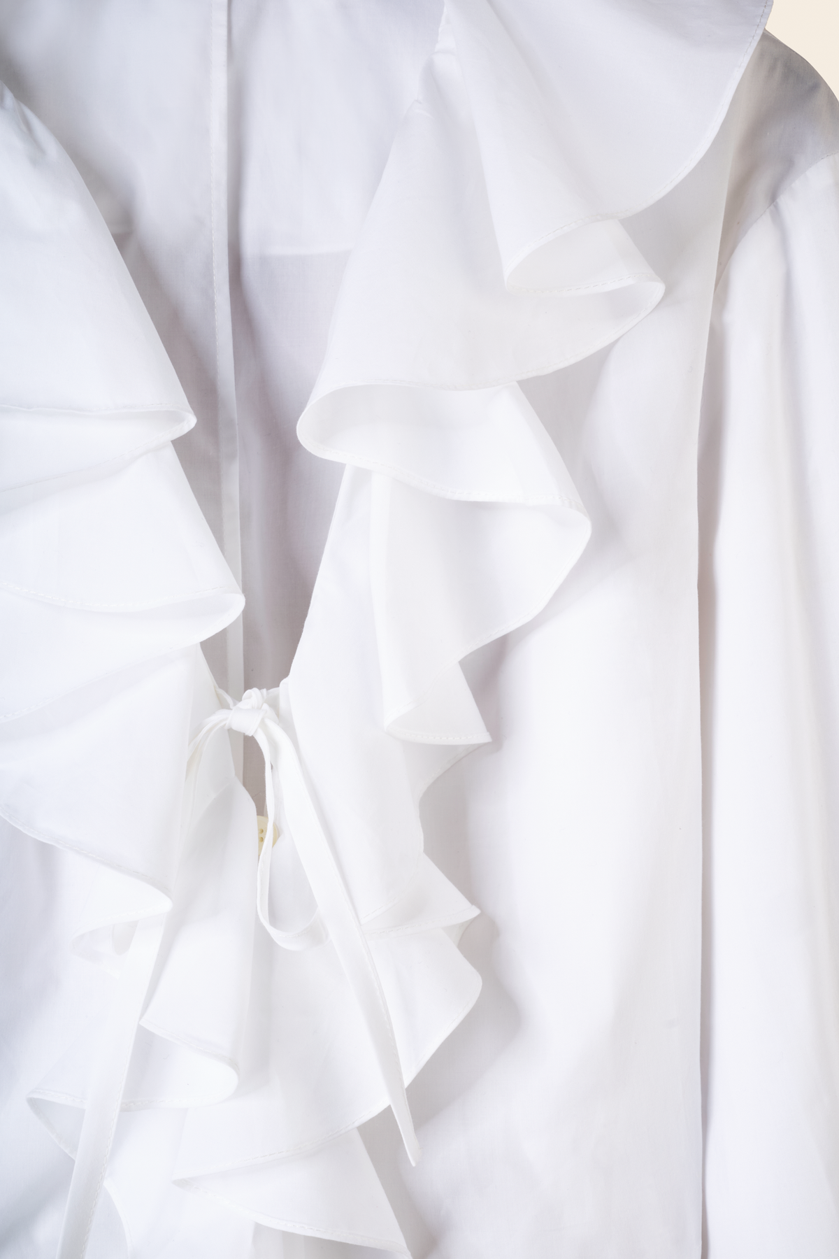 Short ruffled shirt