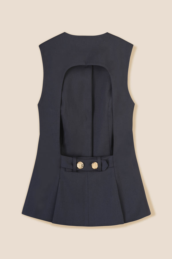 Fitted jacket