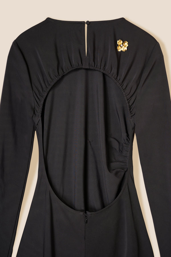 Long dress decorated with golden flowers