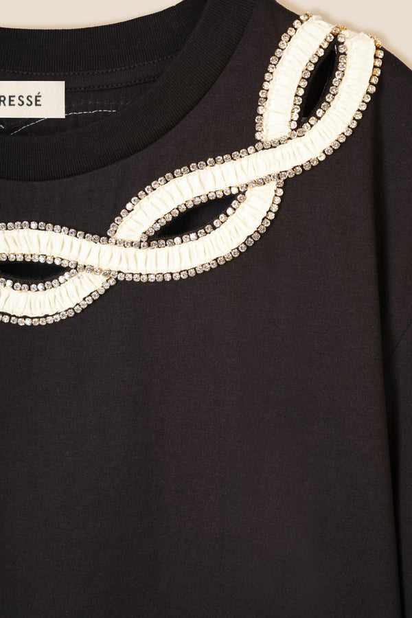 Braided collar T-shirt