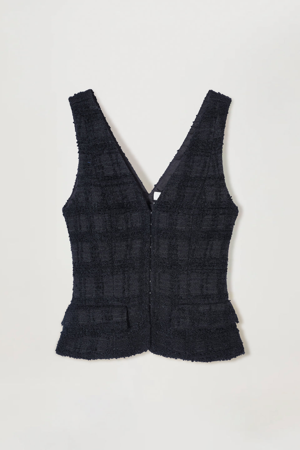 Top en tweed avec broche dorée