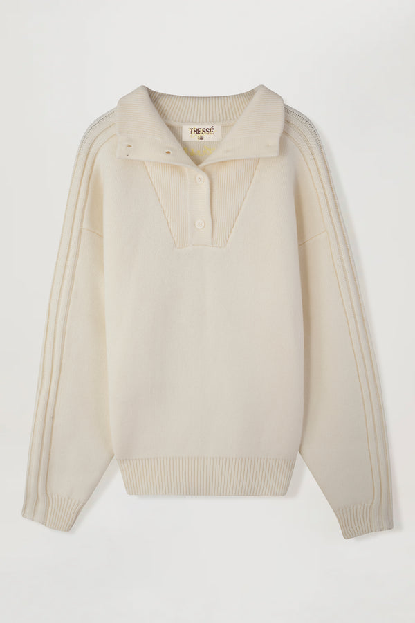 Thick Sweater with a Trucker Collar