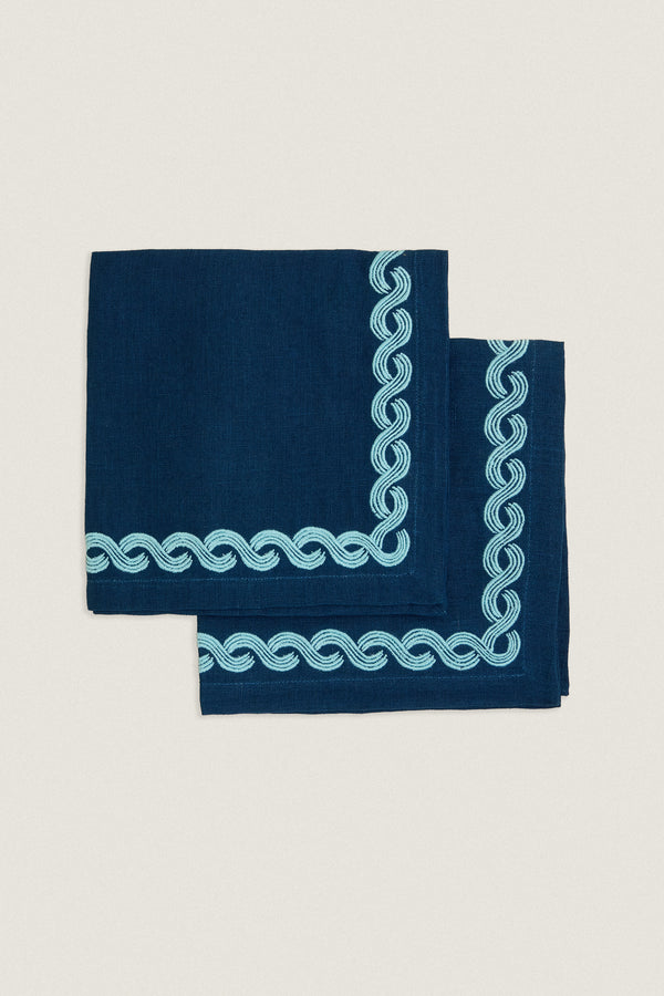 Embroidered braid napkin