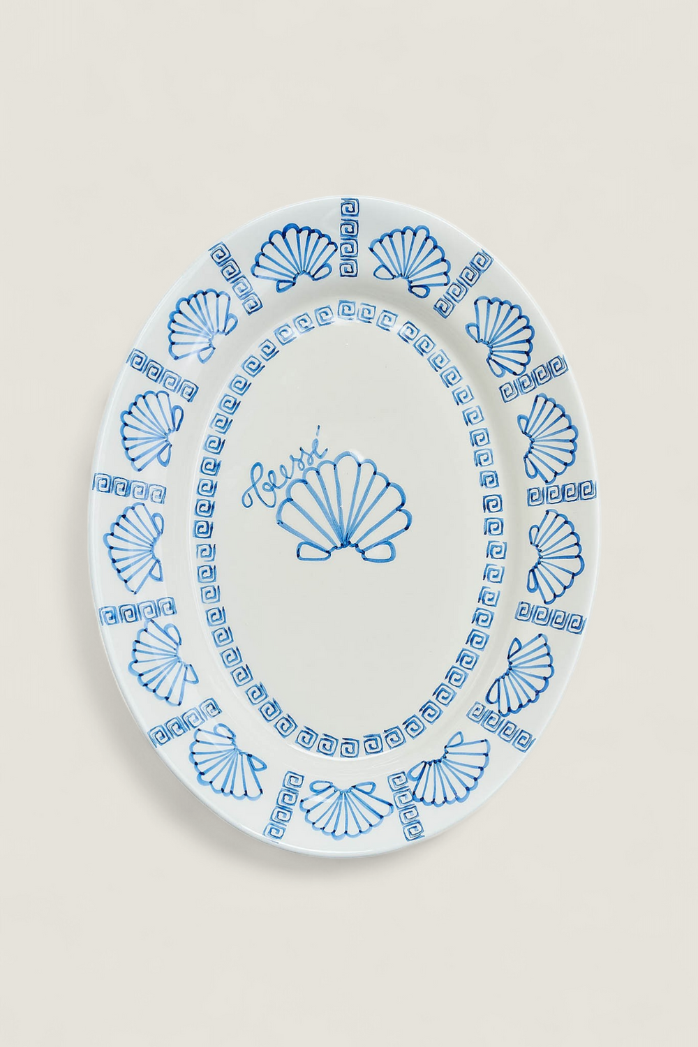 Seashell serving dish