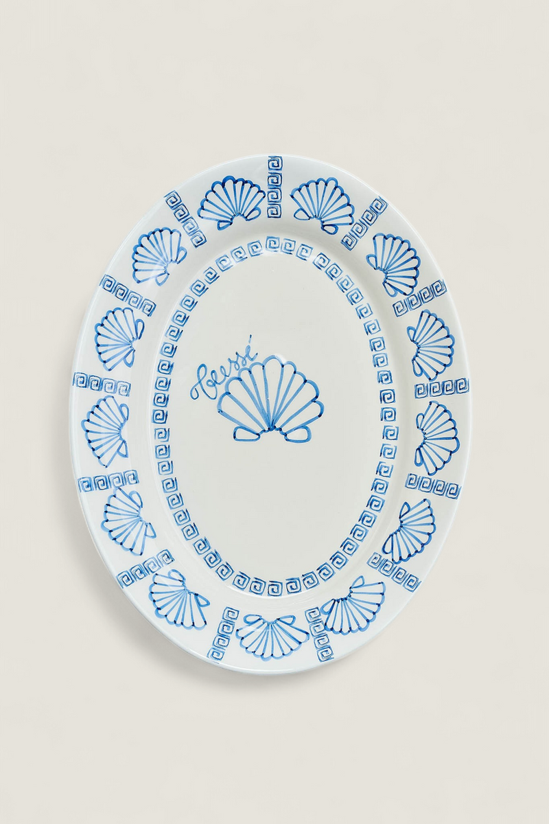 Seashell serving dish