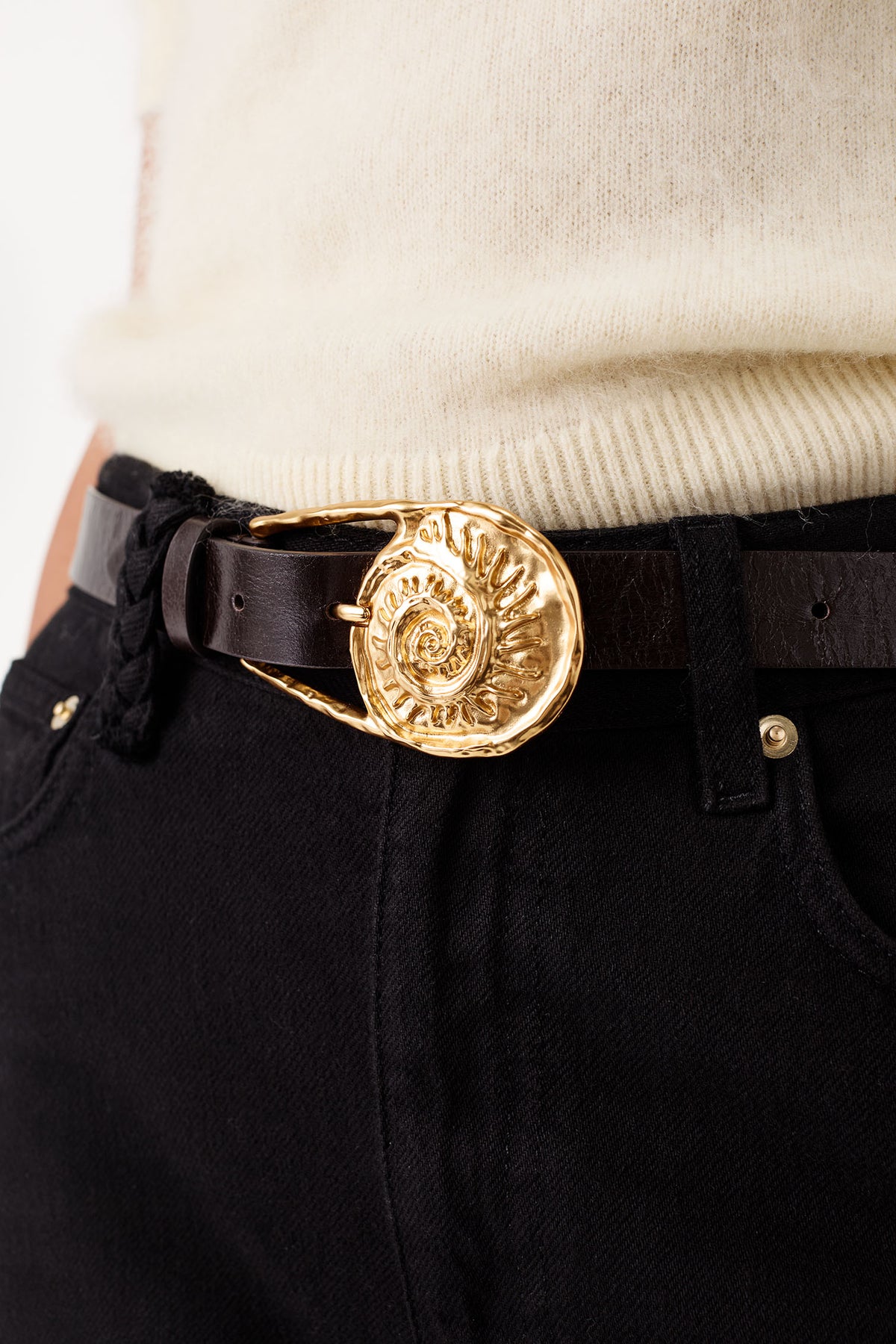 Ceinture fine en cuir