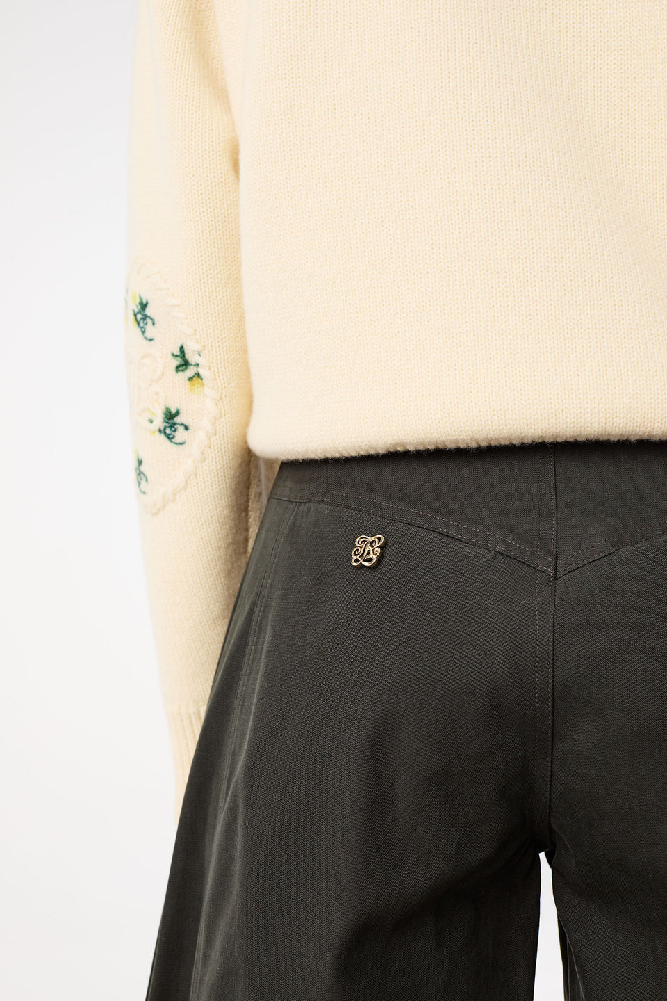 Cutout trousers
