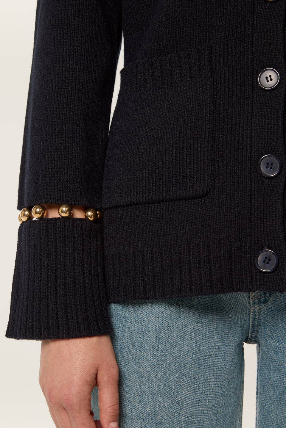 Cardigan à billes dorées