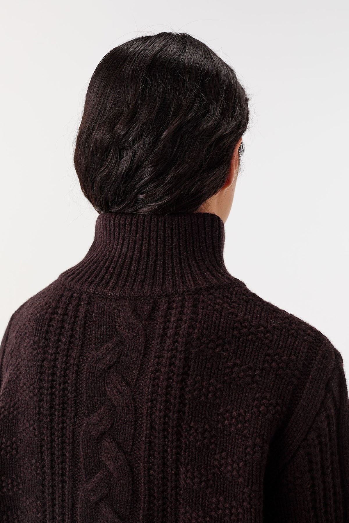 Trucker-collar sweater