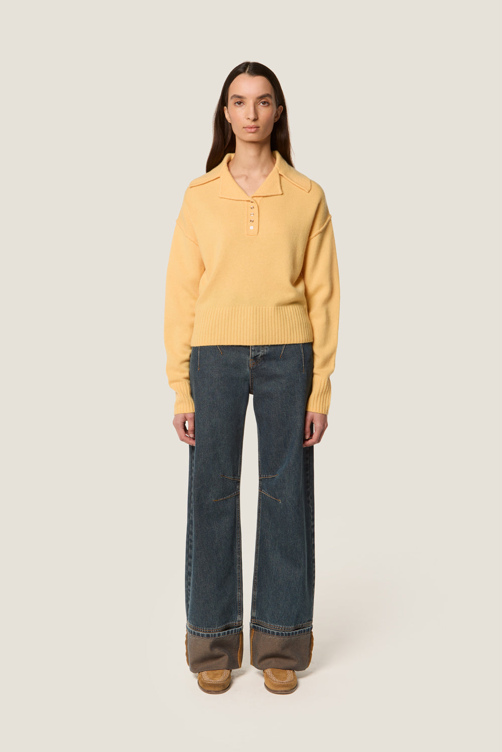 Flat neck sweater