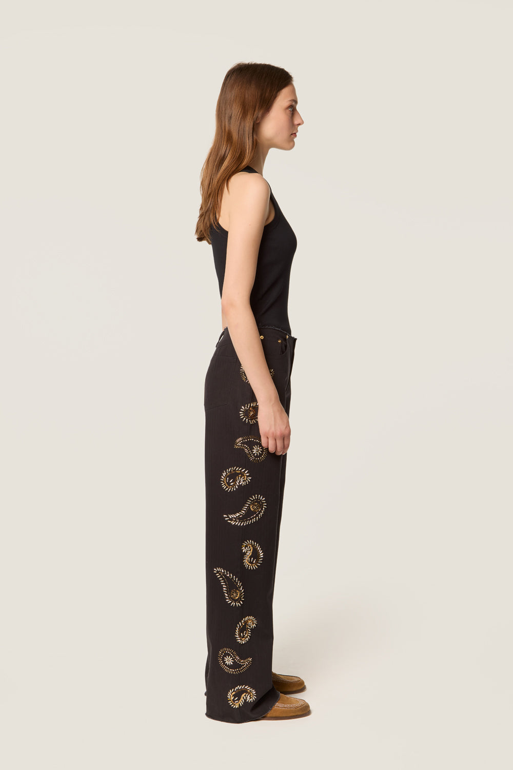 Embroidered pants